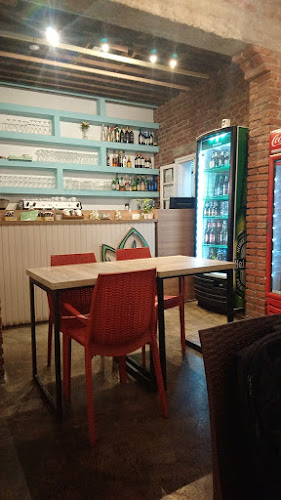 Av. Belgrano 2036, A4400 Salta