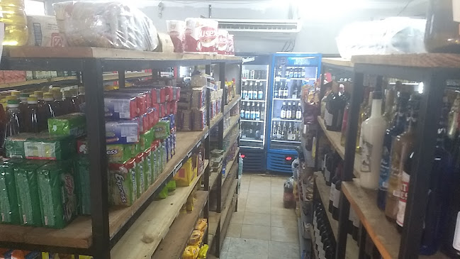 Opinii despre Panificación Los Porteños (Anexo Almacén y limpieza) în Lomas de - Gastronomía y hostelería