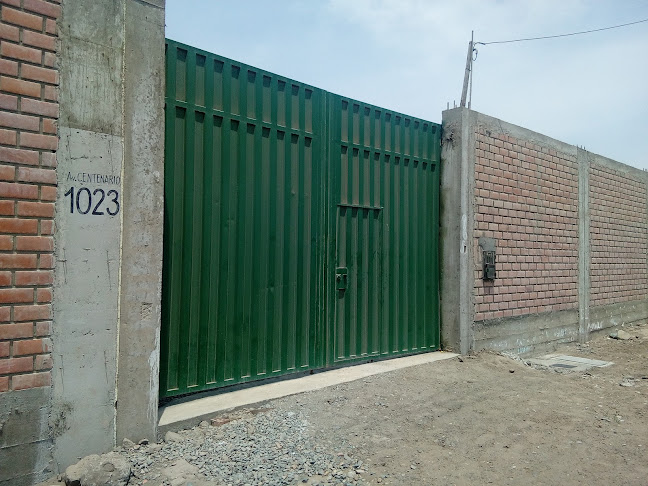 Av. Centenario 1123, Santa María 15135, Perú
