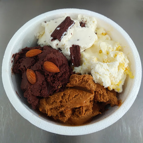 Av. Coronel Olascoaga 865, Q8300 Neuquén