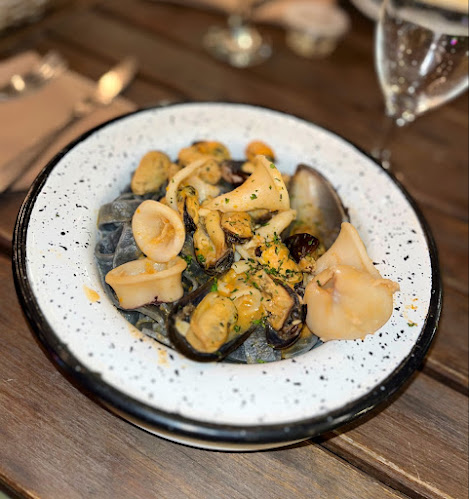 Juan Manuel de Rosas 188, B2900 San Nicolás de Los Arroyos, Provincia de Buenos Aires