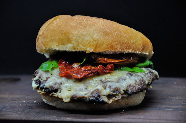 BRD Burger House - Monte Grande