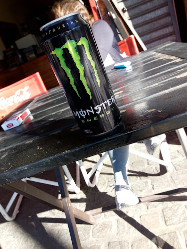 Opinii despre Otra Vuelta De Tuerca în Hurlingham - Gastronomía y hostelería