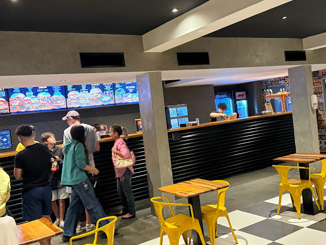 Comentarii opinii despre Big Pons San Isidro