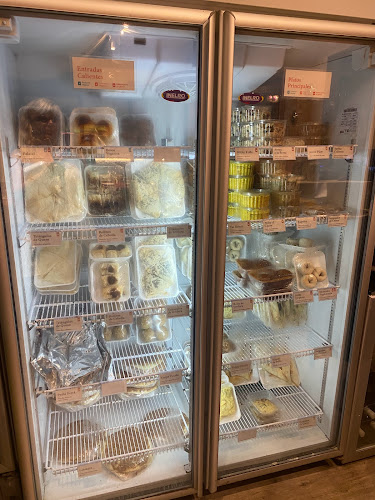 Carlos Gardel 2018, B1636EKL Olivos, Provincia de Buenos Aires