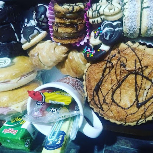 Barrio CECO 1 casa 991, B7400 Olavarría, Provincia de Buenos Aires