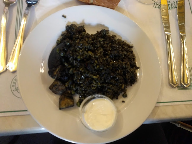 Comentarii opinii despre Café Iruña