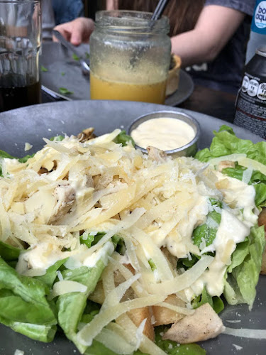 Av. Maipú 3297, B1636 Olivos, Provincia de Buenos Aires