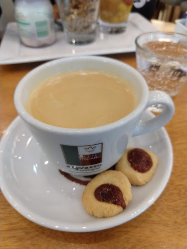 Córdoba 1627, S2000 AWY, Santa Fe