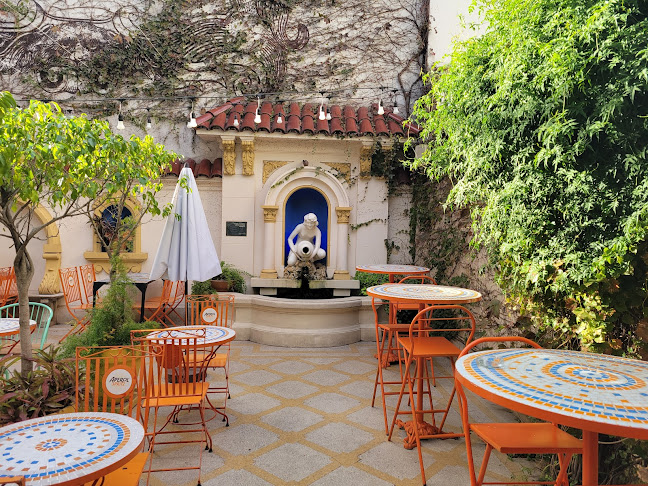 Mecenas. La casa de la familia Espiria