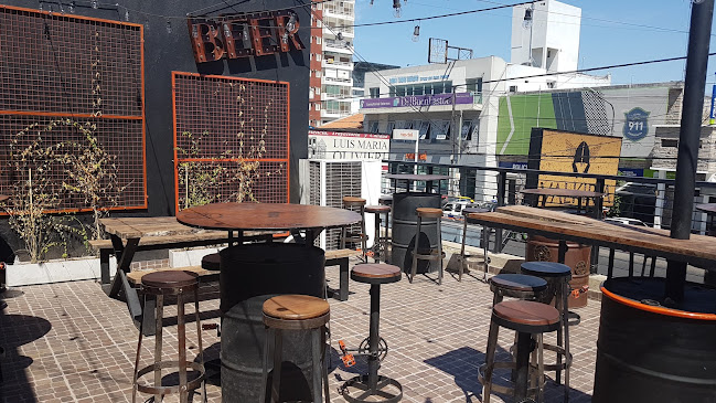 Comentarii opinii despre KIRA ROOFTOP