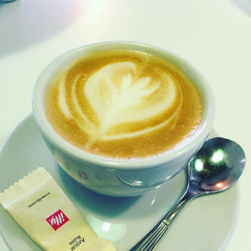 Opinii despre Cafe Charlotte Fisherton în Rosario - Gastronomía y hostelería