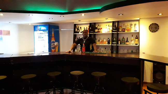 Ginebra Pool y Confitería - Río Gallegos