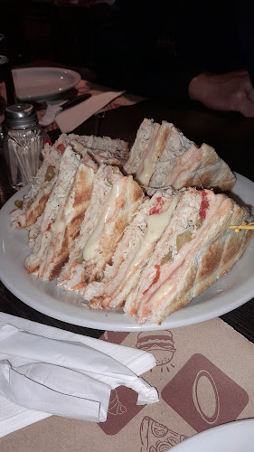 Bar Friends. - Rosario