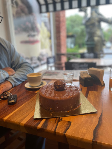 TIENDA DE TORTAS Y SABORES - Gastronomía y hostelería