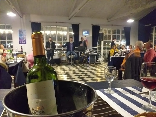 Opinii despre La Cantina del Club Nautico în Gualeguaychú - Gastronomía y hostelería