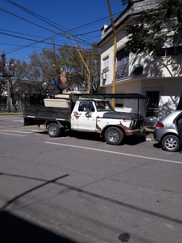 Comentarii opinii despre Velez Sarsfield - Mercado y Rotiseria