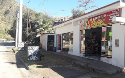 El Calvario Drugstore - Bar