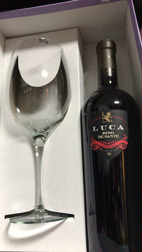 Entre Amigos Vinoteca - Gastronomía y hostelería