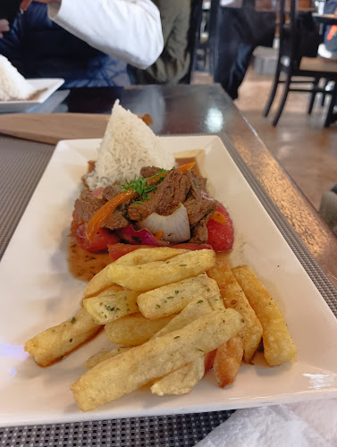 Lupita Lodge - Gastronomía y hostelería