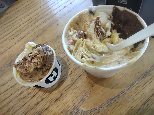 Opinii despre Heladeria H - Sucursal La Plata în La Plata - Gastronomía y hostelería