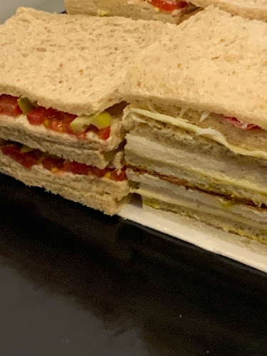 La Fábrica Sandwiches de Miga - Gastronomía y hostelería