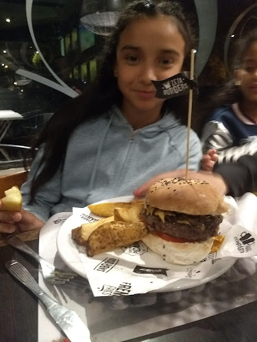 Pizza Zeta Parque Sarmiento Restaurante - Córdoba