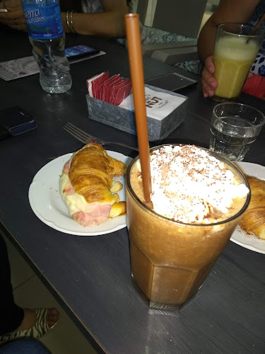 Comentarii opinii despre Mirasoles NUT - Cafetería y Pastelería