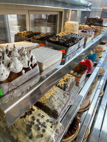 DOV Pasteleria - Puán y Acevedo - Mar del Plata