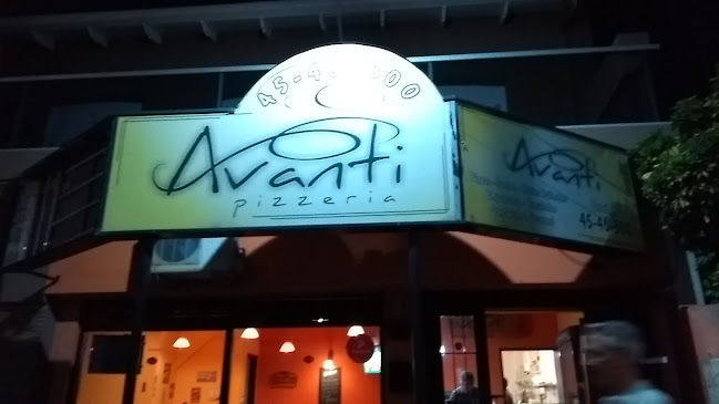 Opinii despre Avanti pizzeria în Bahía Blanca - Gastronomía y hostelería