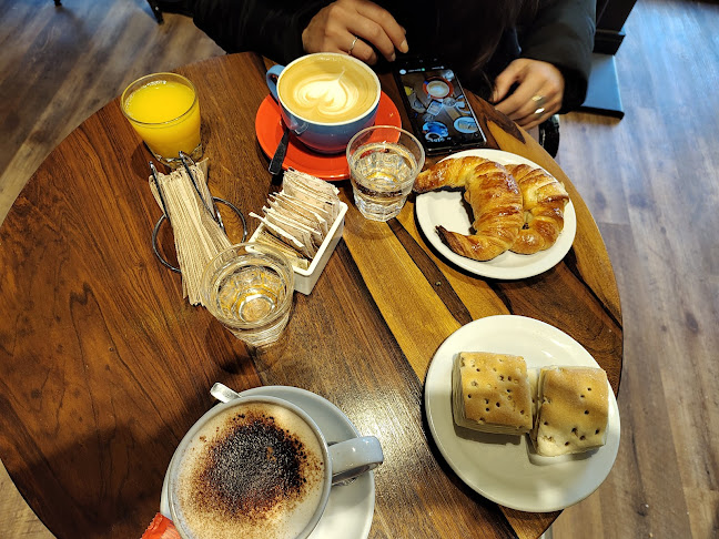 Deán Funes 200 X5003, X5000 Córdoba