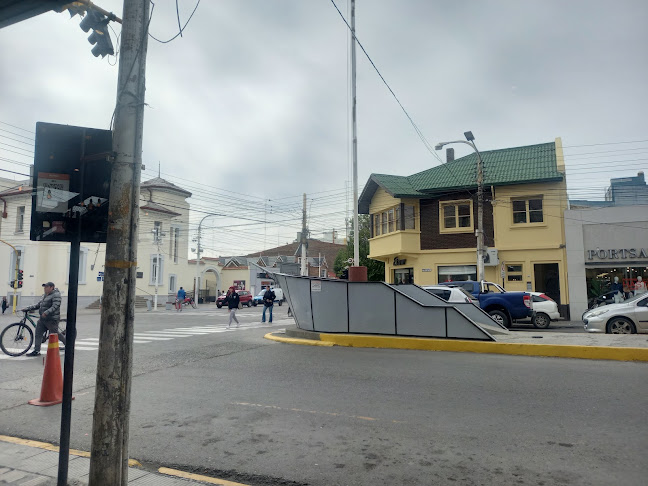 1885 Café & Bakery - Gastronomía y hostelería