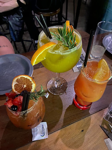 Comentarii opinii despre Antares San Miguel