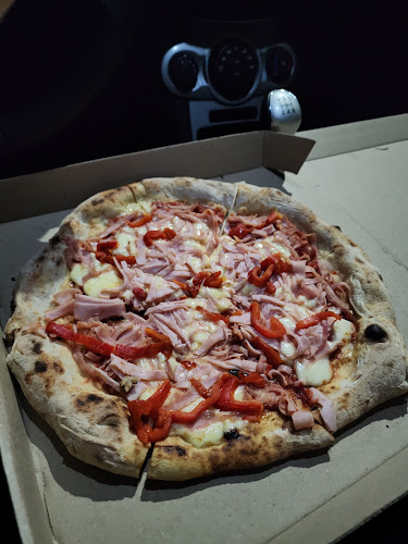 Comentarii opinii despre Rossetti