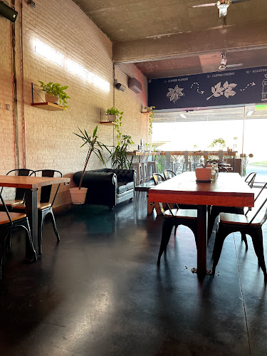 Comentarii opinii despre Sunday Coffee & Brunch