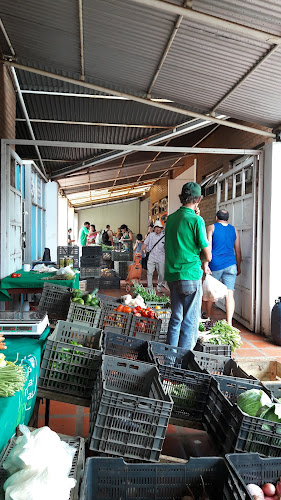 Opinii despre Feria Franca posadas în Posadas - Gastronomía y hostelería