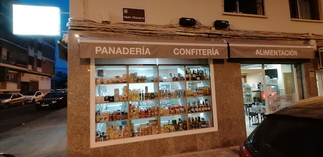 Comentarii opinii despre Panadería cafetería Cati