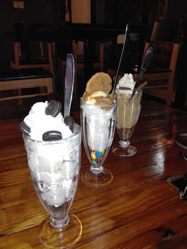 Comentarii opinii despre Chocorisimo Helado y Cafe Olavarria