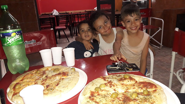 Rotiseria San Nicolas - Gastronomía y hostelería