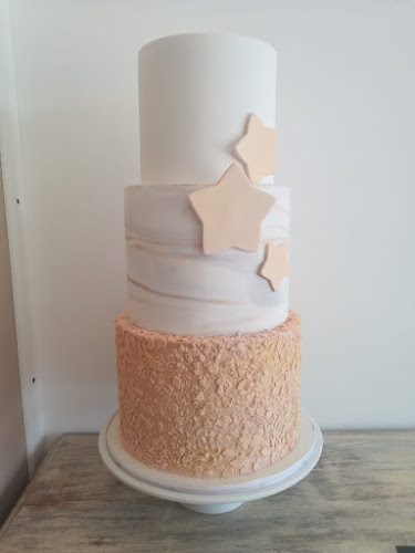 Gral. Martín Miguel de Güemes 686, R8332 Gral. Roca, Río Negro