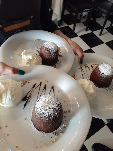 Gran Familia Argentina - Gastronomía y hostelería