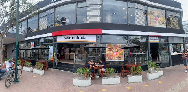 McDonald's - Parque Kennedy