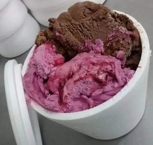 HELADERIA EZENINA - Los Hornos