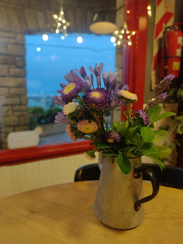 Opinii despre Adorado Cafe & Bar în Mar del Plata - Gastronomía y hostelería