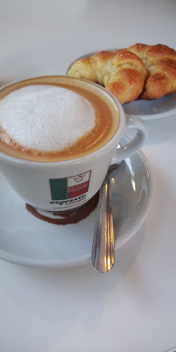 Wollen Heladeria y Cafeteria - Gastronomía y hostelería