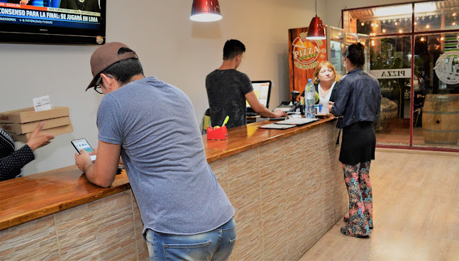 PIZZA HOUSE / EMPANADA HOUSE - Gastronomía y hostelería