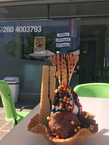 HELADERIA Y CAFÉ "LIMON Y CHOCOLATE"