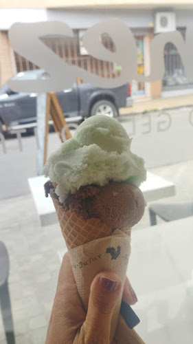 Comentarii opinii despre Heladería Venezia Y Cafeteria