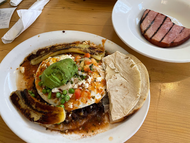 Opinii despre Tune-Up Café în Santa Fe - Gastronomía y hostelería