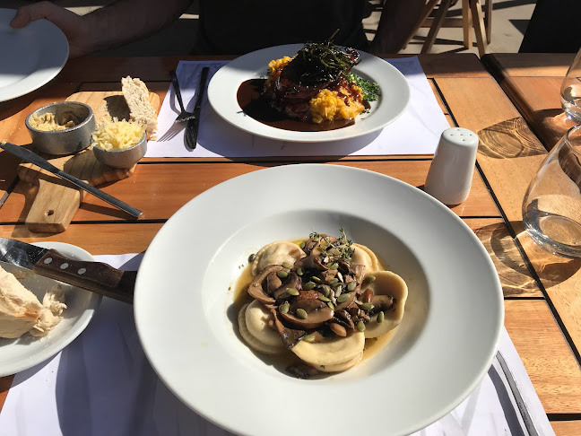 Comentarii opinii despre Deriva